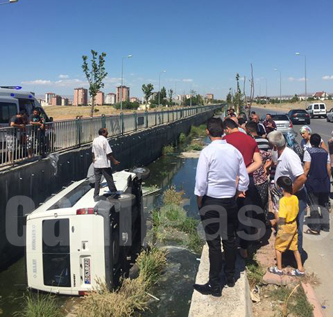 kayseri son dakika haberi eskisehir baglari kanal boyunda minibus kanala uctu kayseri kayseri son dakika haberleri
