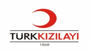 Kastamonu'da Türk Kızılay ekipleri çocuklara bayramlık hediye etti