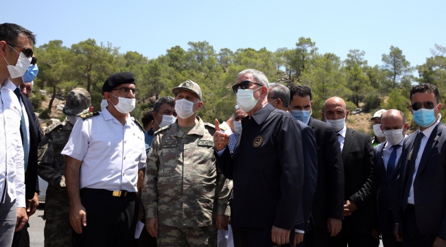 Mersin'de asker otobüsü devrildi 4 şehit 27 yaralı