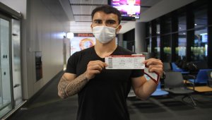 Rusya'ya koronavirüs nedeniyle ara verilen seferler yeniden başladı