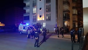 Sivas'ta bir kişi, aynı aileden 4 kişiyi öldürdü