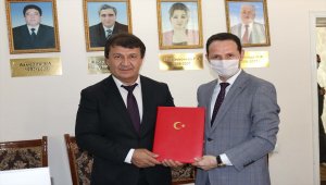 TİKA'dan Tacikistan Sağlık Bakanlığına cenaze nakil aracı desteği
