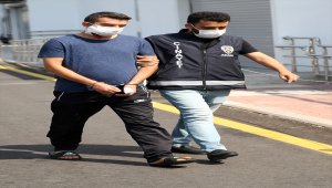 Adana'da kardeşini bıçakla yaralayan kişi tutuklandı