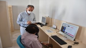 Adıyaman'da görme engelliler için "sesli kütüphane" açıldı