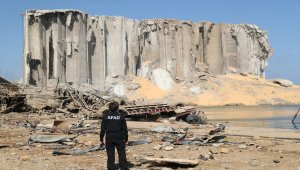 AFAD, patlamanın gerçekleştiği Beyrut Limanı'nda arama kurtarma çalışmalarına başladı