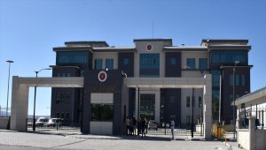 Ağrı'da PKK'lı teröristlerle çıkan çatışmada 2 asker şehit oldu