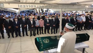 AK Parti Grup Başkanvekili Akbaşoğlu'nun babası son yolculuğuna uğurlandı