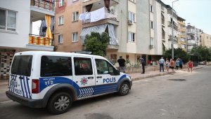 Antalya'da genç kadın, birlikte yaşadığı kişinin evinde ölü bulundu