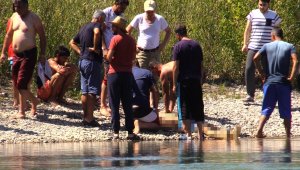 Antalya'da serinlemek için ırmağa giren çocuk boğuldu