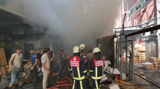 Avcılar'da fabrikada çıkan yangın söndürüldü