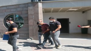 Aydos Ormanı'ndaki yangına müdahale eden itfaiye personeline tüfekle ateş açılması