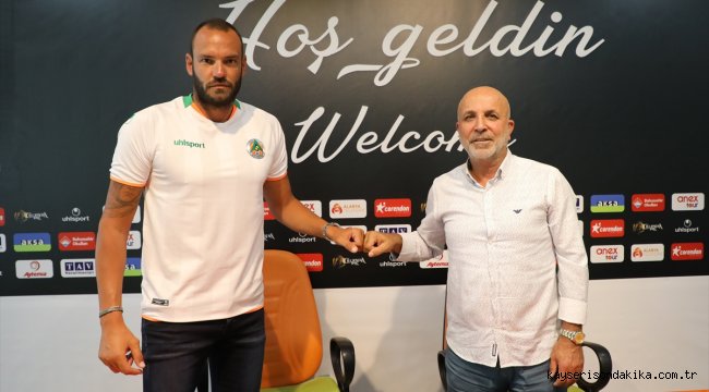 Aytemiz Alanyaspor, 3 futbolcuyla sözleşme imzaladı