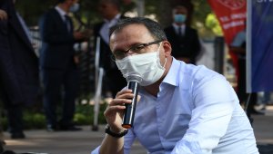 Bakan Kasapoğlu, Yalova'da gençlerle bir araya geldi: