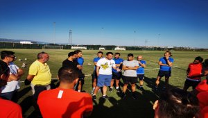 Bandırmaspor, Osmanlıspor'dan Mehmet Yiğit'i kadrosuna kattı 