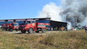 Bartın'da ayakkabı fabrikasında çıkan yangın söndürüldü