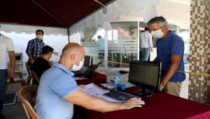 Başkanında Kovid-19 tespit edilen Alanya Belediyesinde "çadırlı hizmet" dönemi 