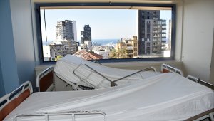 Beyrut'taki patlama Kovid-19 vakalarının zirveye çıktığı Lübnan'da hastaneleri de vurdu