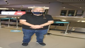 Beyrut'taki patlamanın ardından ilk yolcular Türkiye'ye geldi
