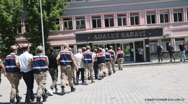 Binbaşı Arslan Kulaksız'ın şehit edildiği saldırıyla ilgili 6 şüpheli daha tutuklandı