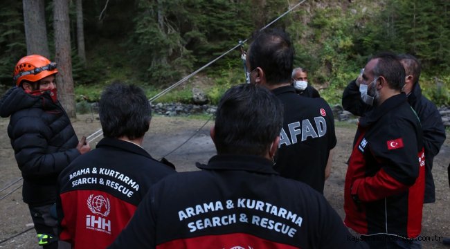 Bolu'da 500 arama kurtarma teknisyeninin katıldığı deprem tatbikatı tamamlandı