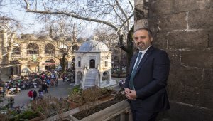 Bursa'daki 7 asırlık Çarşı ve Hanlar Bölgesi yeni silüetine kavuşuyor