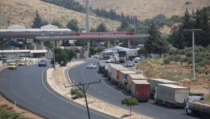 Cilvegözü'nden Suriye'ye 7 ayda 10 bin 115 yardım tırı gönderildi