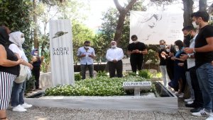 Çolpan İlhan doğum gününde kabri başında anıldı