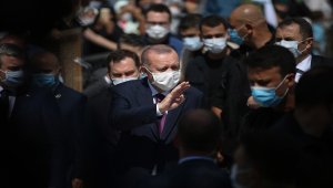 Cumhurbaşkanı Erdoğan, cuma namazını Eyüp Sultan Camisi'nde kıldı