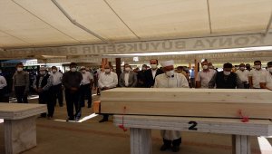 Çumra Belediye Başkanı Halit Oflaz, son yolculuğuna uğurlandı
