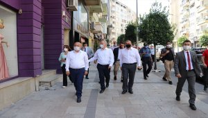 Denizli Valisi Atik, Kovid-19 tedbirlerini denetledi
