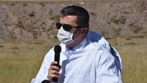 Erzurum Valisi Okay Memiş'ten pandemi döneminde "organik bal tüketin" önerisi: