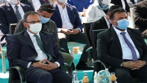 Gençlik ve Spor Bakanı Kasapoğlu, Balıkesir'de temel atma töreninde konuştu: