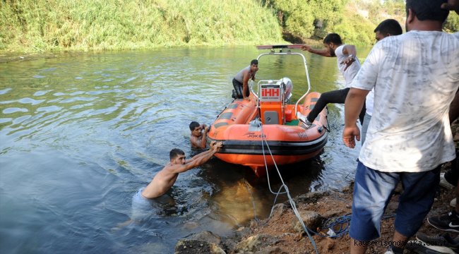GÜNCELLEME - Antalya'da kanalda kaybolan genci arama çalışmalarında gerginlik 