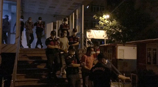 GÜNCELLEME - Bartın merkezli uyuşturucu operasyonunda gözaltına alınan 13 kişiden 4'ü tutuklandı
