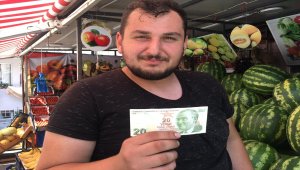 Hatalı basım 20 lirayı koleksiyonerler için satışa çıkardı