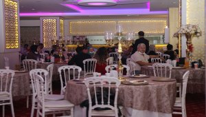 İstanbul'da düğün salonları ve sahillerdeki eğlence mekanları denetleniyor 