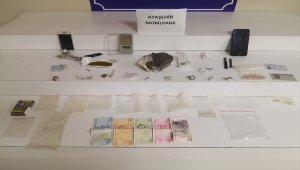 İstanbul'da uyuşturucu operasyonlarda 10 kişi yakalandı