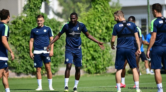 İttifak Holding Konyaspor yeni sezon hazırlıklarına başladı