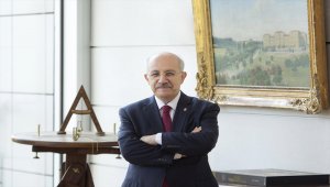 İTÜ Rektörü Karaca'dan tercih yapacak öğrencilere "geleceğin meslekleri" uyarısı