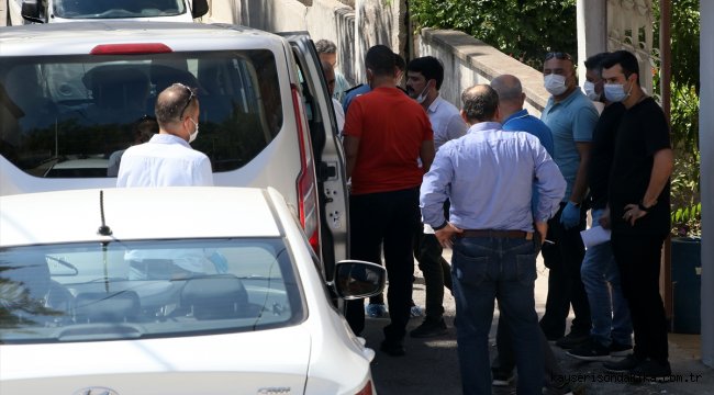 İzmir'de eski eşini boğarak öldüren zanlı polise teslim oldu