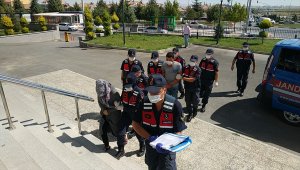 Karaman'daki tartıştığı kişiyi tüfekle öldüren kadın ile eşi adliyeye sevk edildi