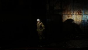 Kartal'daki depo yangını itfaiye ekiplerince söndürüldü