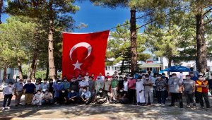 Koronavirüs nedeniyle ülkelerine dönemeyen yabancı öğrenciler bayramı yurtlarda kutladı
