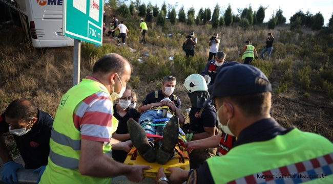 Kuzey Marmara Otoyolu'nda otobüs kazası
