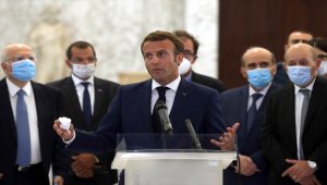 Macron'dan "Beyrut'taki patlama için şeffaf soruşturma" ve "yolsuzlukla mücadele" çağrısı
