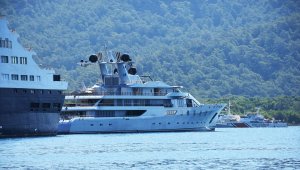 Mega yat "Pacific" Marmaris'ten 210 bin litre yakıt aldı