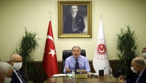 Milli Savunma Bakanı Akar, Doğu Akdeniz'deki gelişmeler hakkında toplantı yaptı
