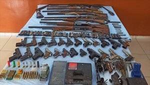 Niğde'de evde kurulan kaçak silah atölyesine yönelik operasyonda 2 şüpheli yakalandı