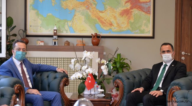 Okçular Vakfı Başkanı Yıldız'dan, Bilecik Valisi Şentürk'e ziyaret
