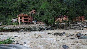 Rize'deki şiddetli yağış